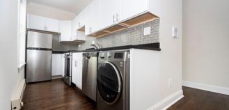 915 W Waveland Ave - Photo 1 of 1