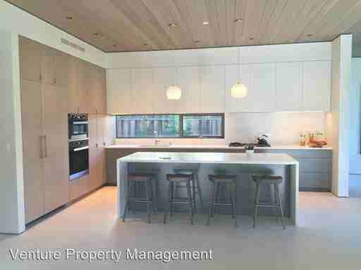 2111 Barbara Dr - Photo 2 of 12