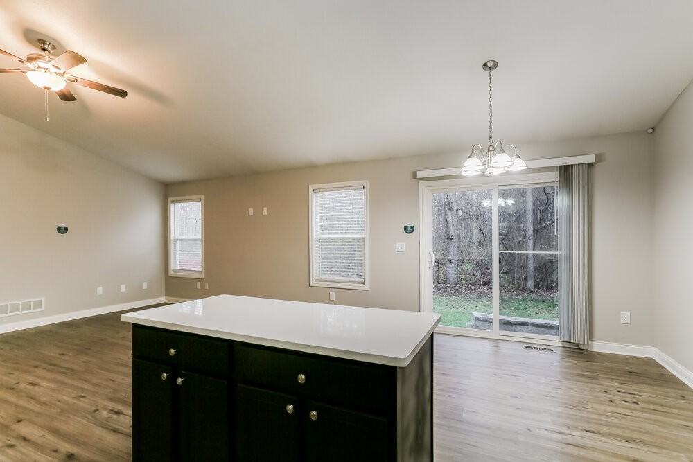 349 Cloverhill Dr - Photo 7 of 17