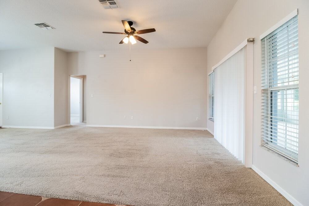 1152 Orange Grove Ln - Photo 4 of 15