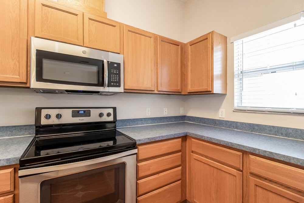 1152 Orange Grove Ln - Photo 6 of 15