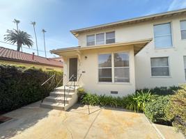 featured image of 226 W Mason St