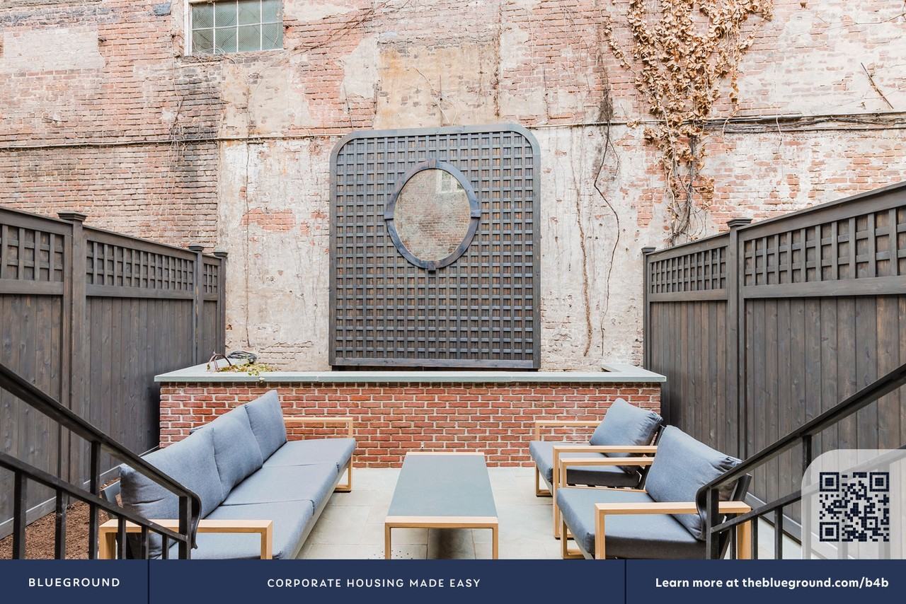 24 Commerce St #1763 - Photo 5 of 38