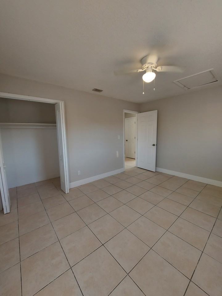 16860 Juanita Ave #B - Photo 3 of 9