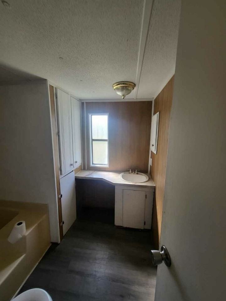 1344 Hwyunit #12 - Photo 2 of 13