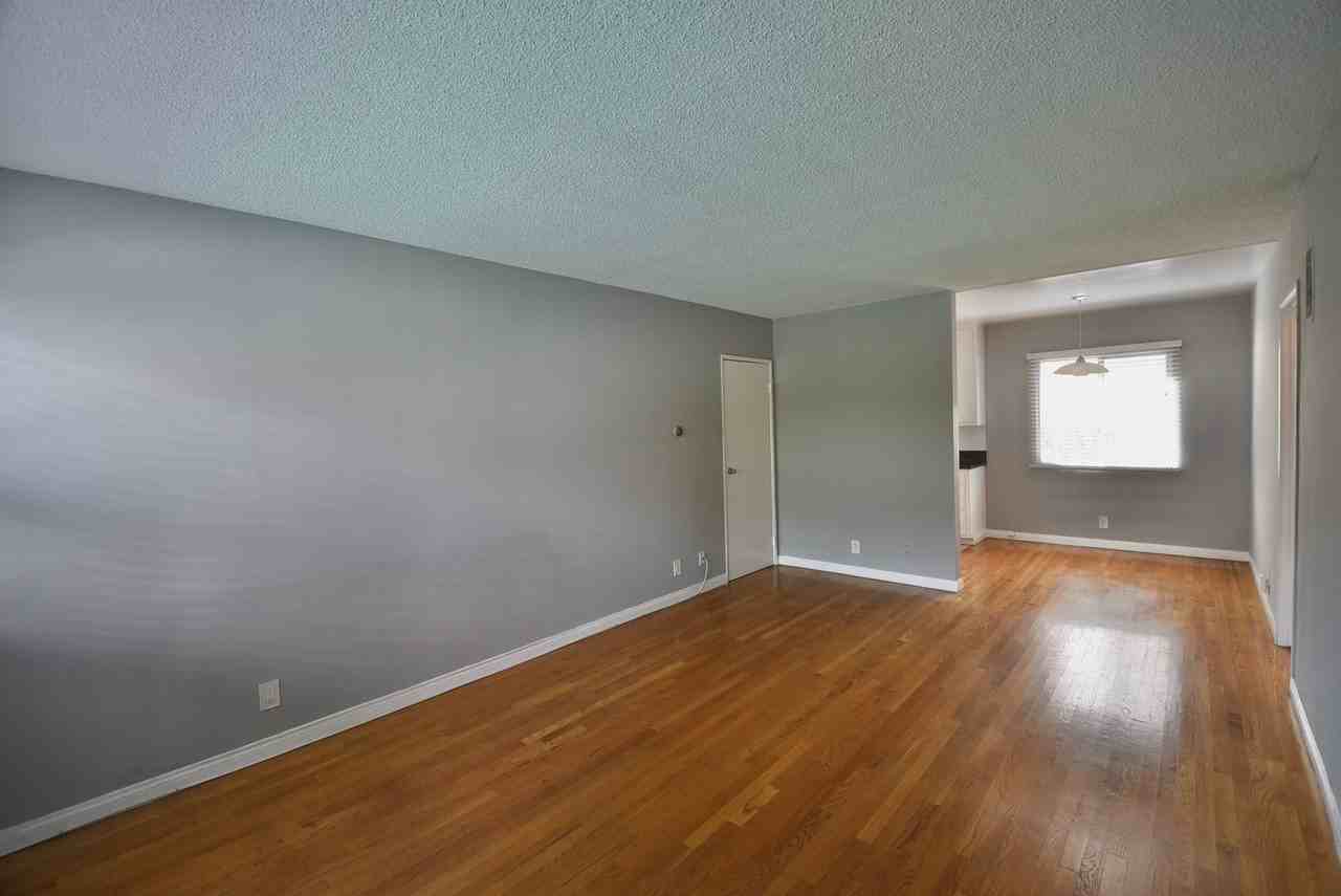 11143 Aqua Vista - Photo 4 of 15