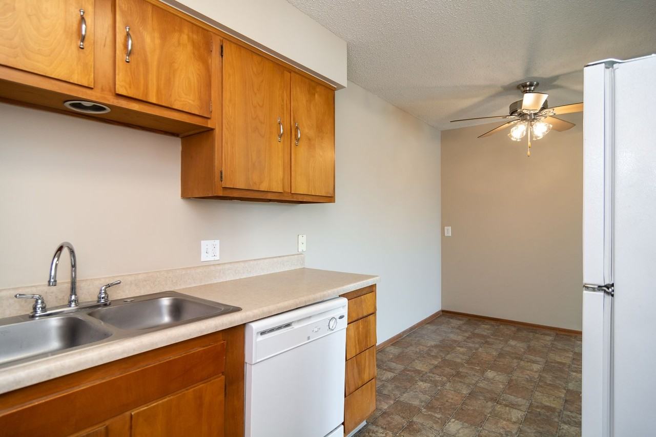 A Comfortable 55+ Community - Photo 6 of 43