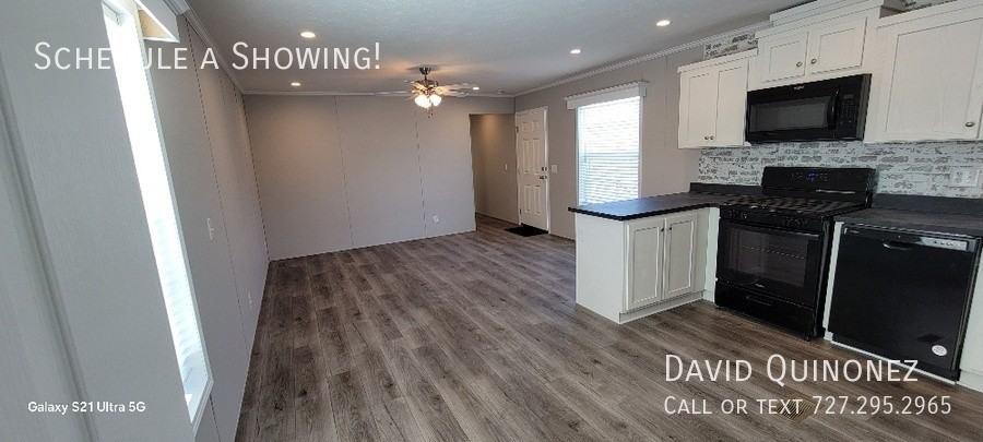 209 Mercer Dr - Photo 3 of 10