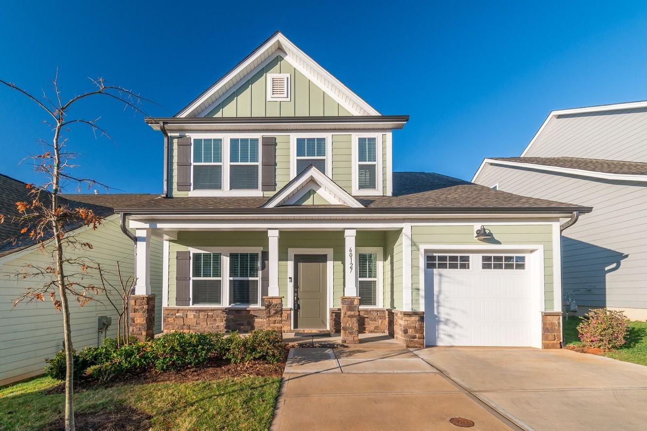 60127 Blue Bird Ln - Photo 2 of 34
