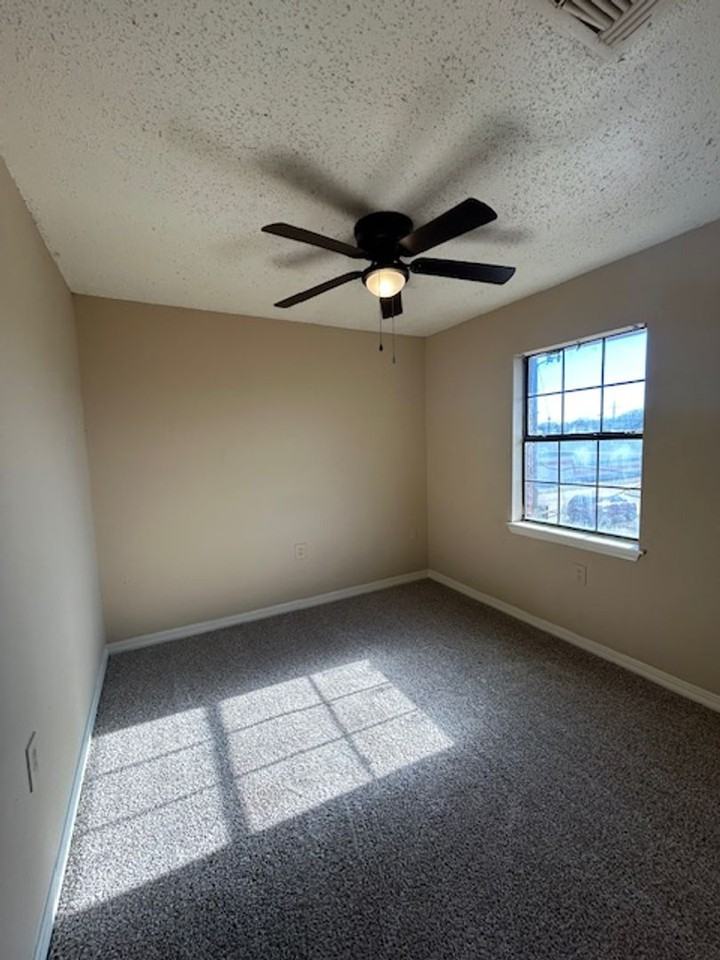 40del - Photo 5 of 29