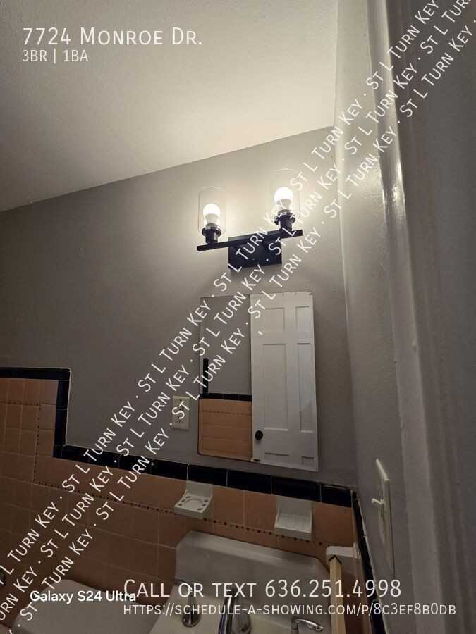 7724 Monroe Dr - Photo 2 of 12