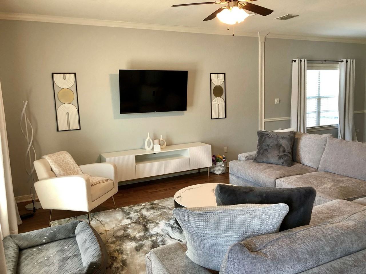 1710 S 18th St - Photo 3 of 23