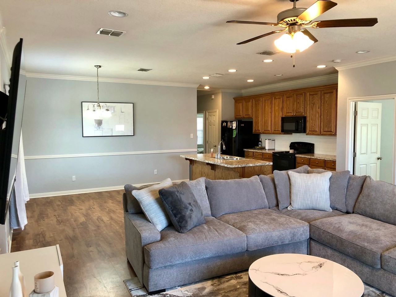 1710 S 18th St - Photo 4 of 23