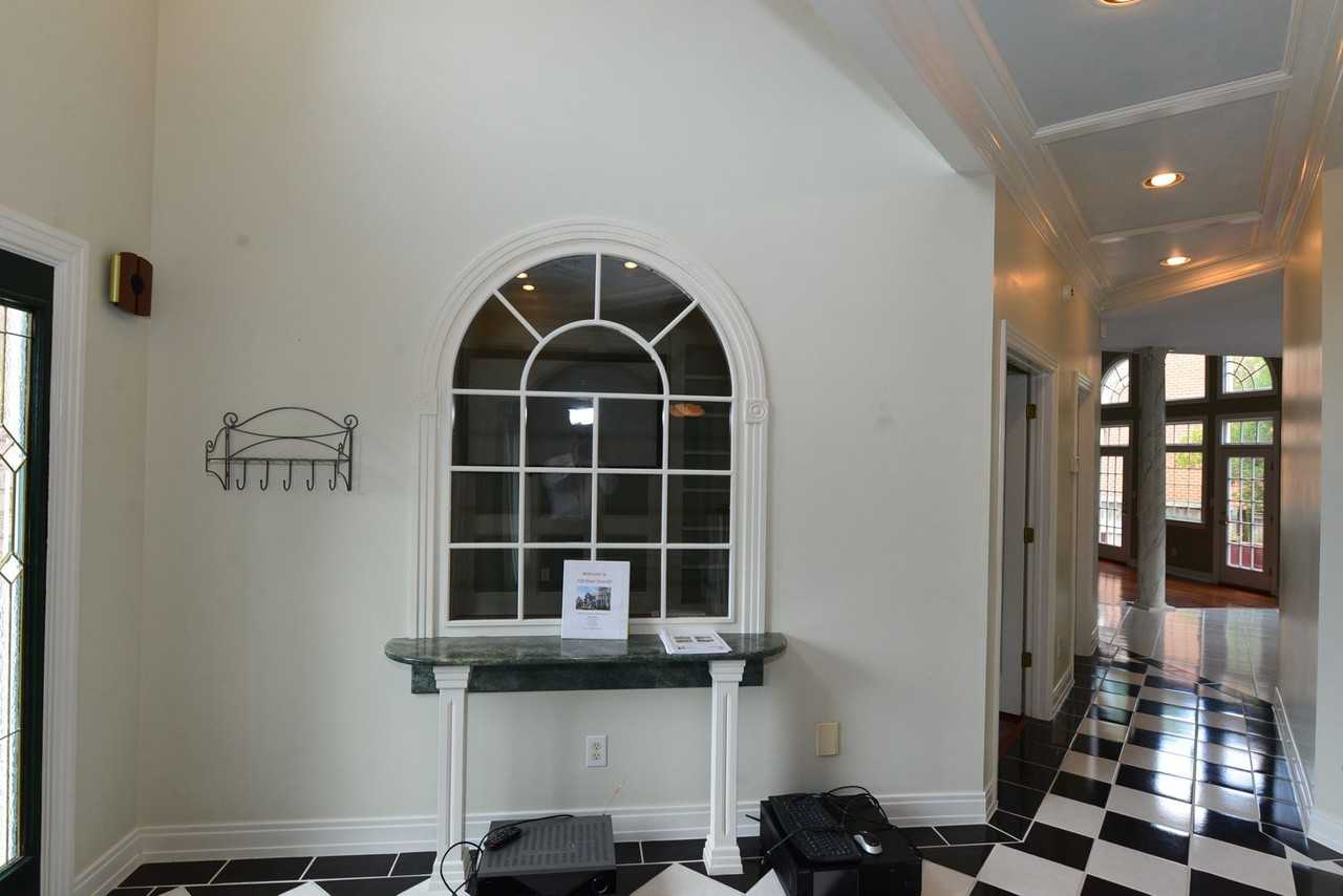 720 River Strand - Photo 5 of 32