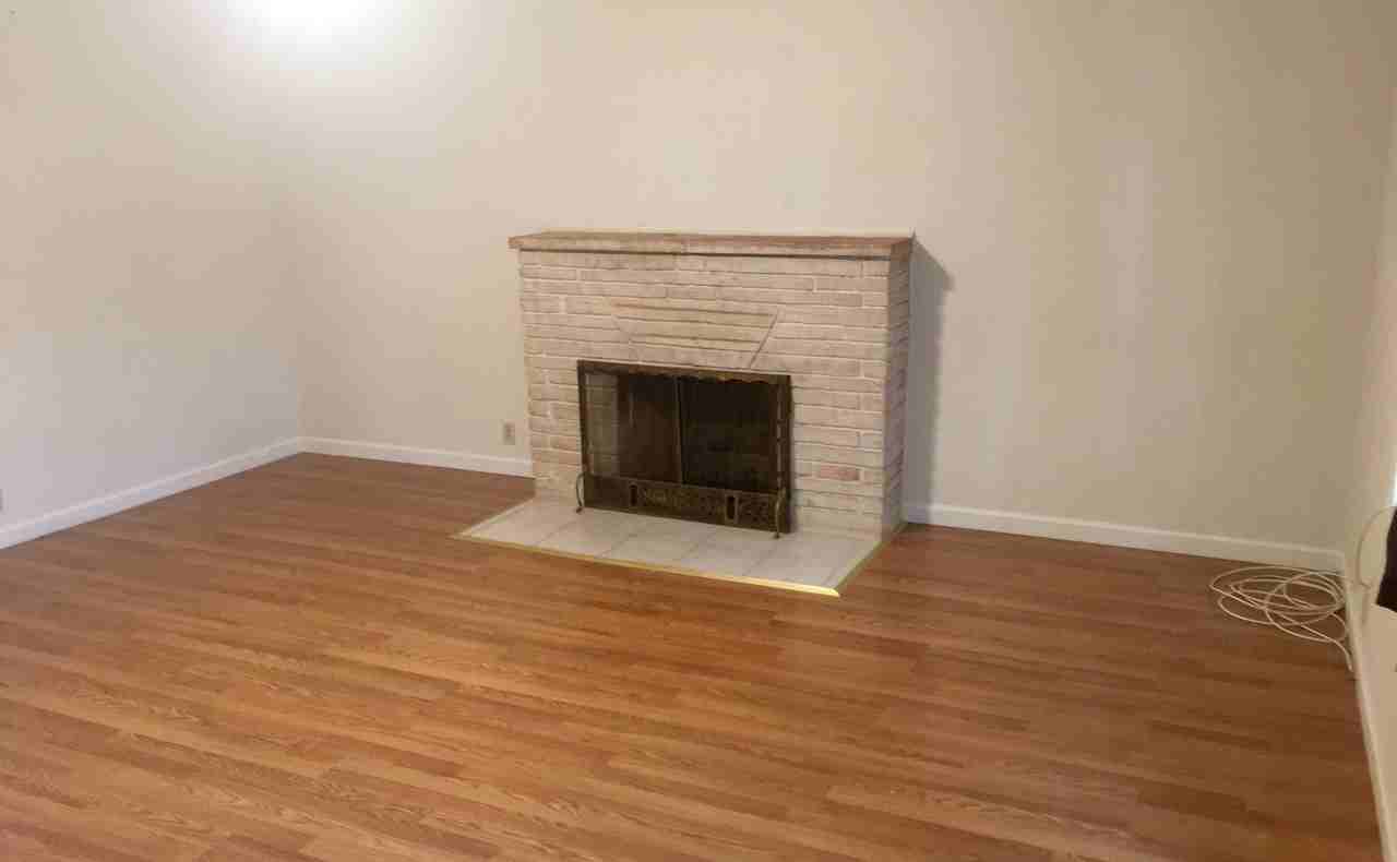 21524 Hasty Dr - Photo 2 of 15