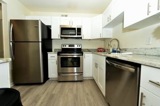 2207 Sedgewick Dr - Photo 1 of 1