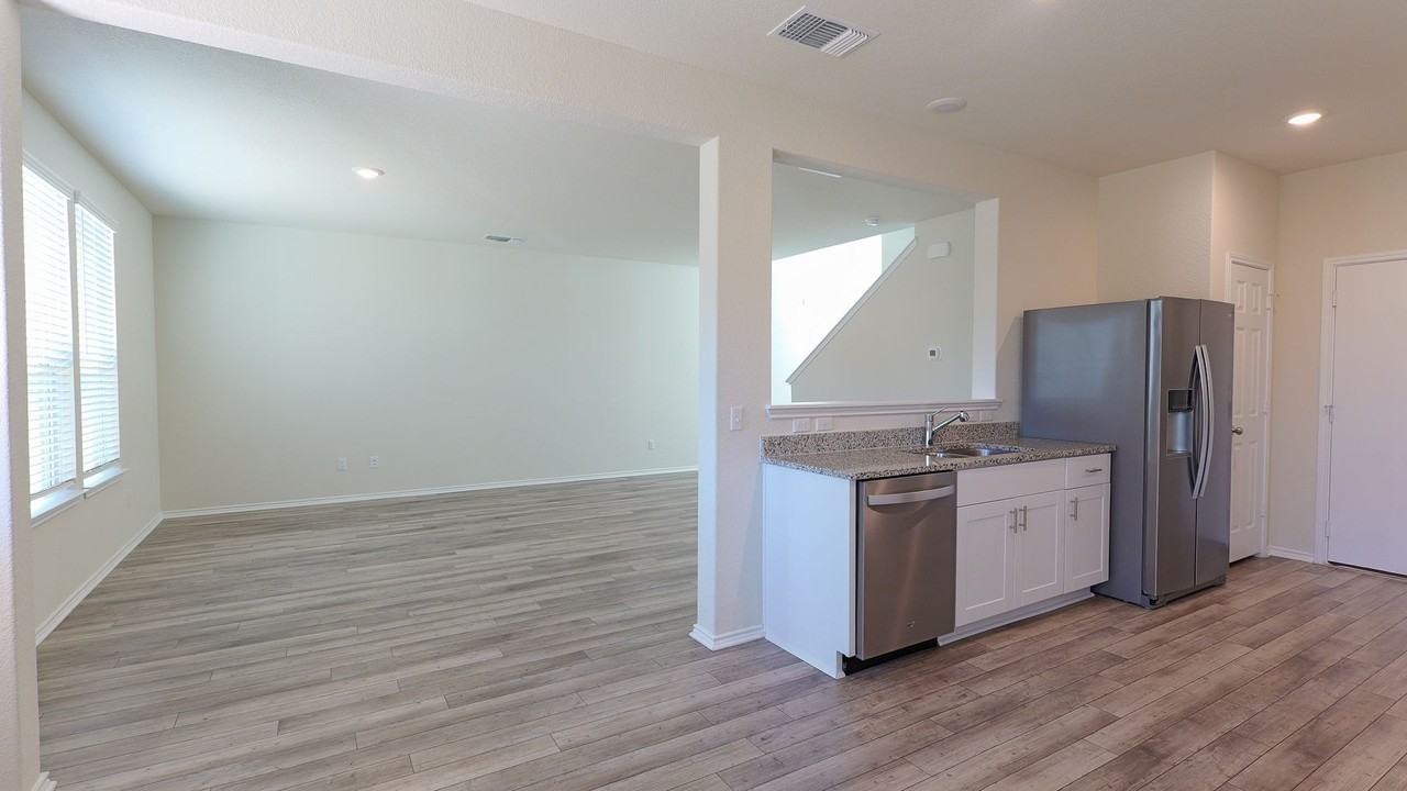 59 Pacific Loon St - Photo 6 of 26