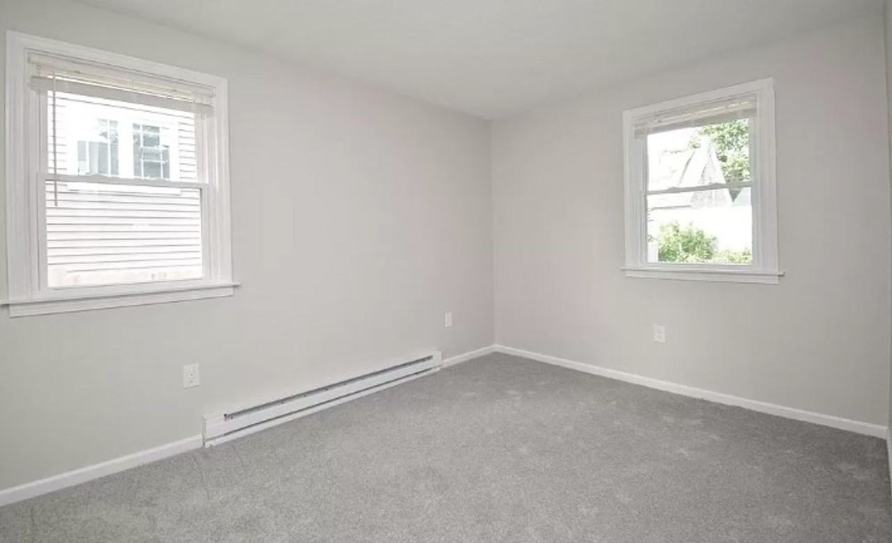 25 Gladstone St - Photo 6 of 13