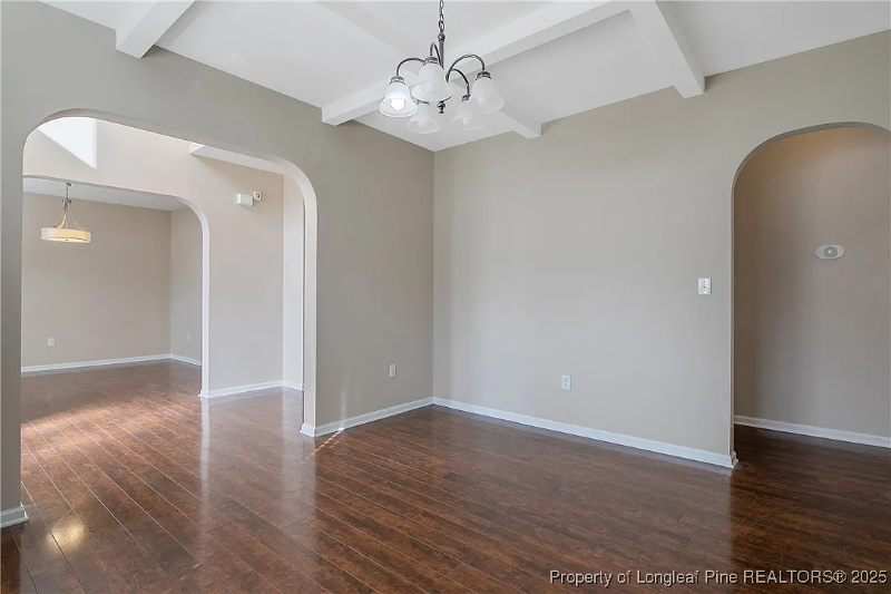 106 Birch Ave - Photo 3 of 25