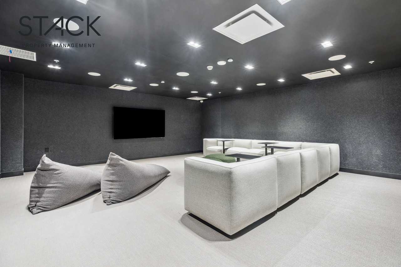 RC at CF Richmond Centre - Photo 3 of 50