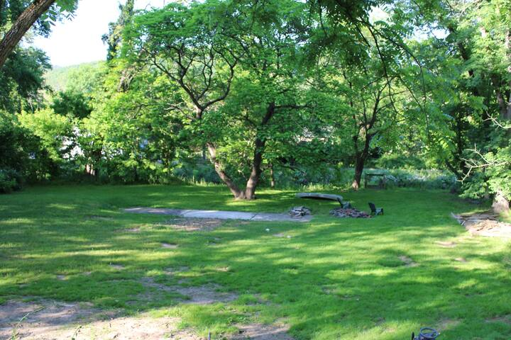 4851 River Road #B - Photo 2 of 20