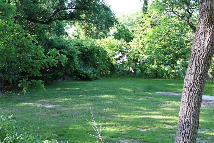 4851 River Road #B - Photo 4 of 20