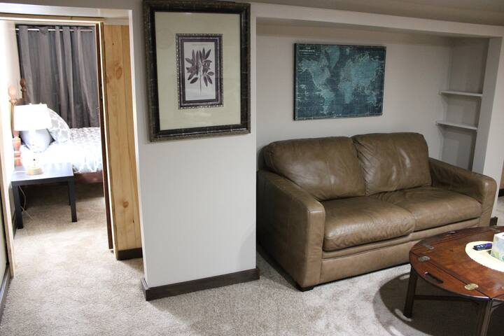 4851 River Road #B - Photo 5 of 20