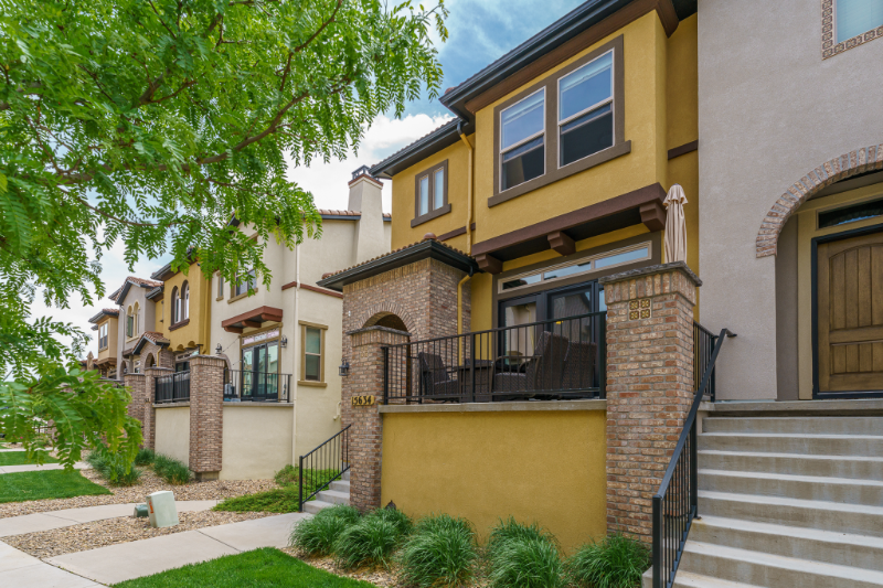 15634 W Baker Ave - Photo 2 of 36