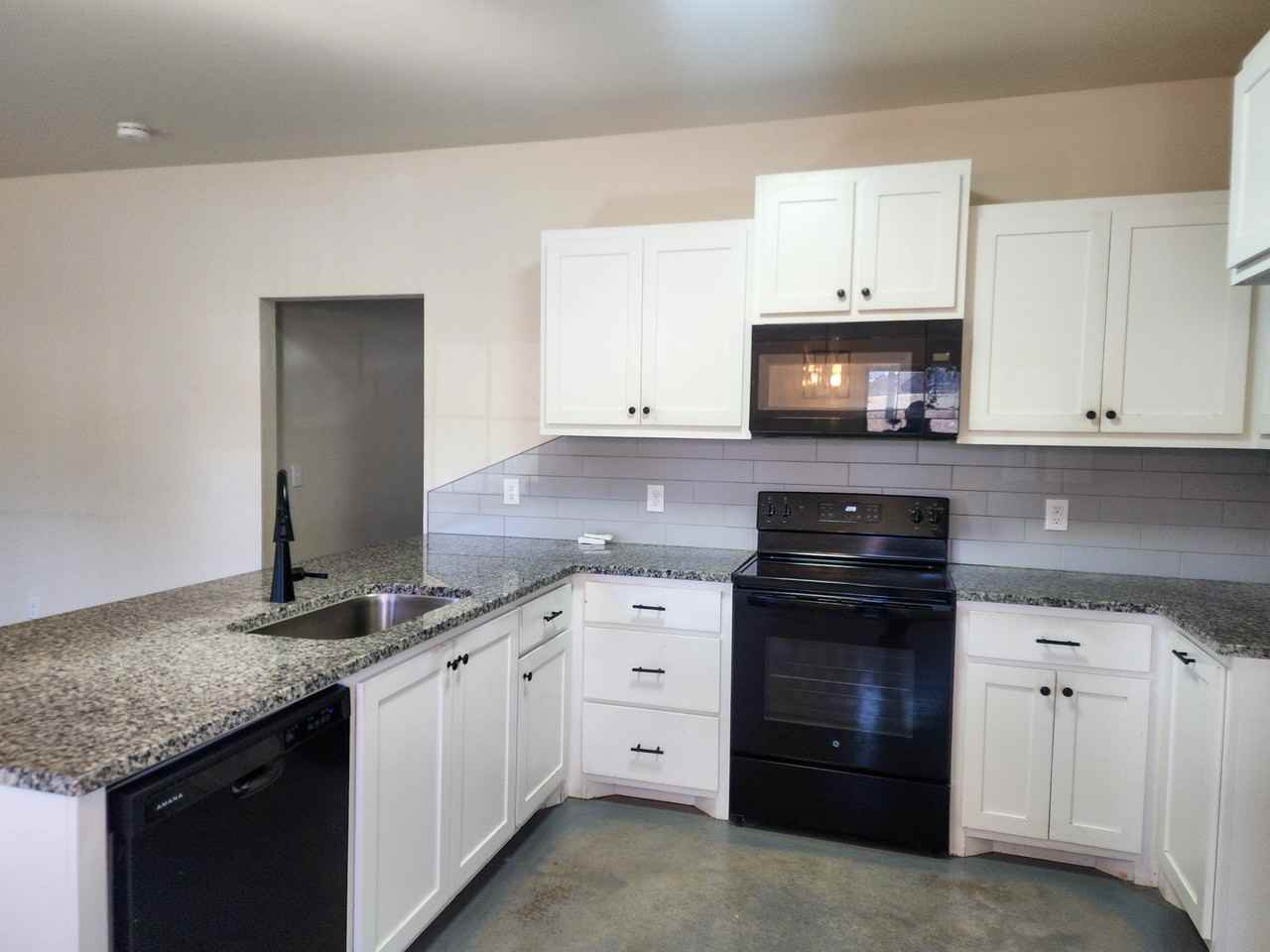 21243 Se 103rd St #NA - Photo 2 of 22