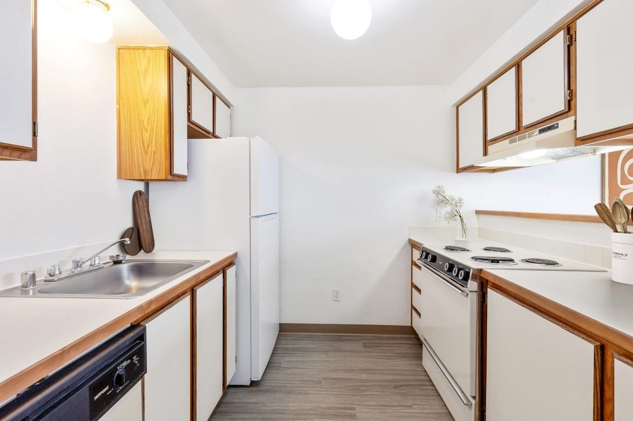 Shiloh Glen - Photo 5 of 18