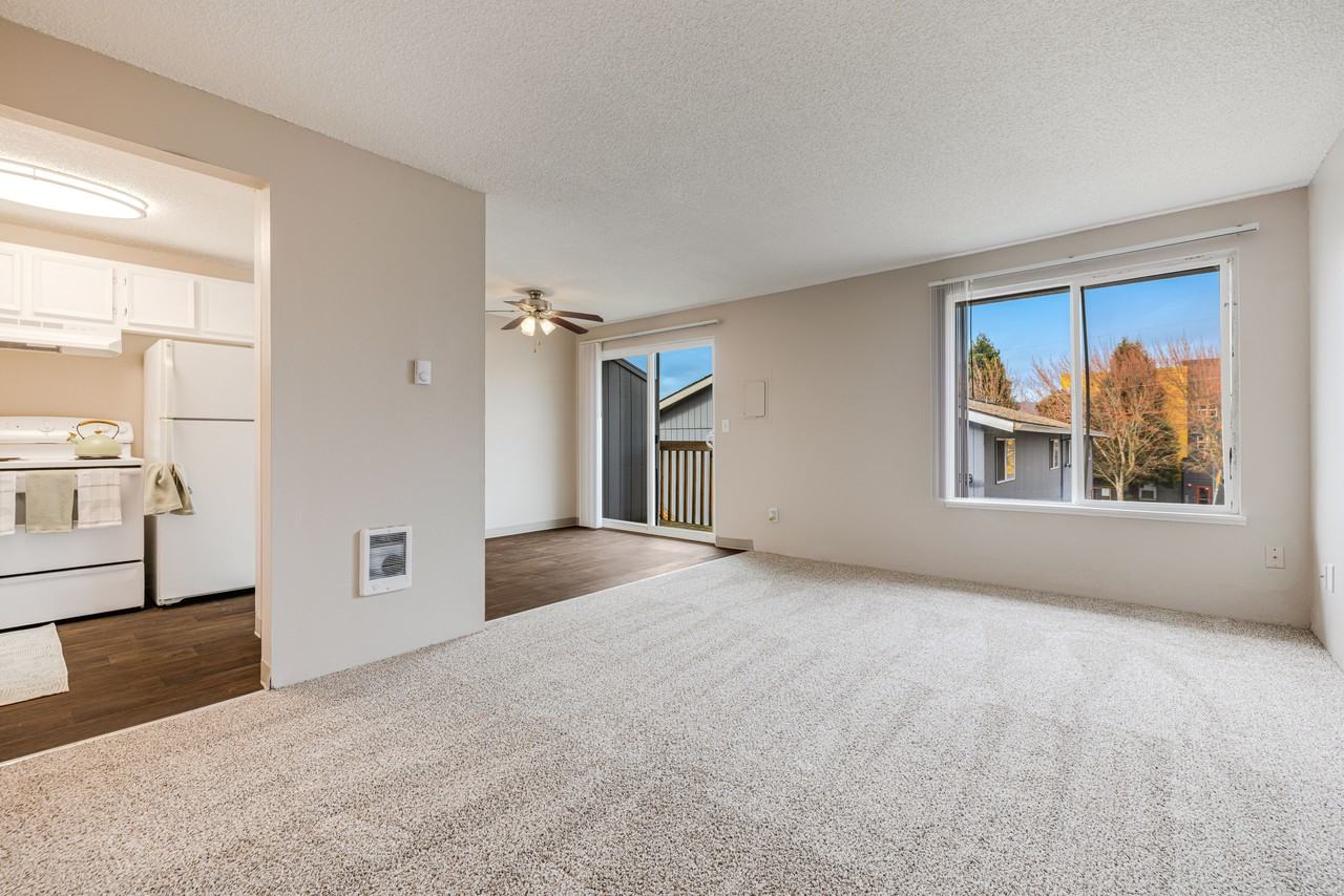 Moreland Place Apartments - Photo 4 of 31