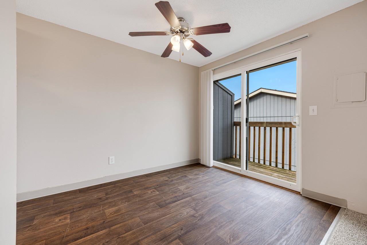 Moreland Place Apartments - Photo 7 of 31