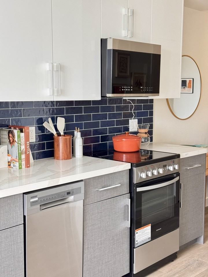 Inspire Echo Park - Photo 4 of 19