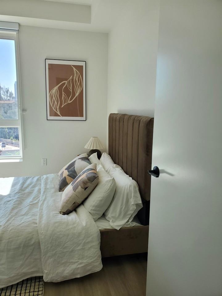 Inspire Echo Park - Photo 6 of 19