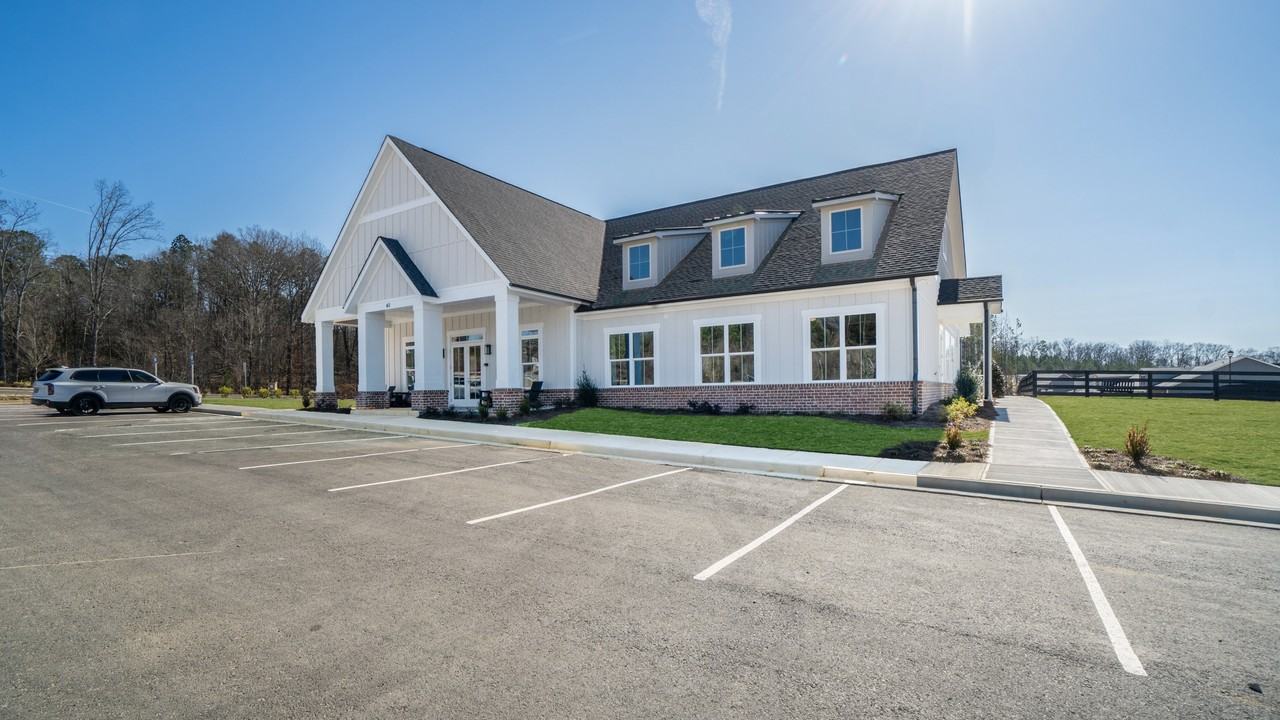 The Cottages at Battlefield Crossing - Photo 2 of 53