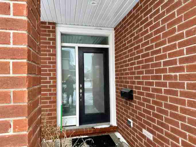 1325 Tremont Dr - Photo 3 of 19