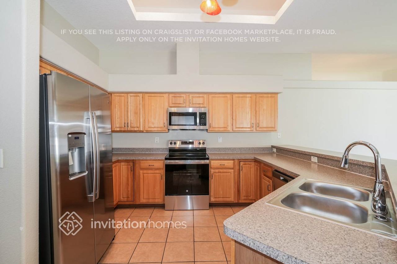 4209 Anaconda Dr - Photo 6 of 17