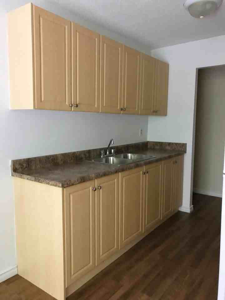 South Valley Apartments - Photo 2 of 7