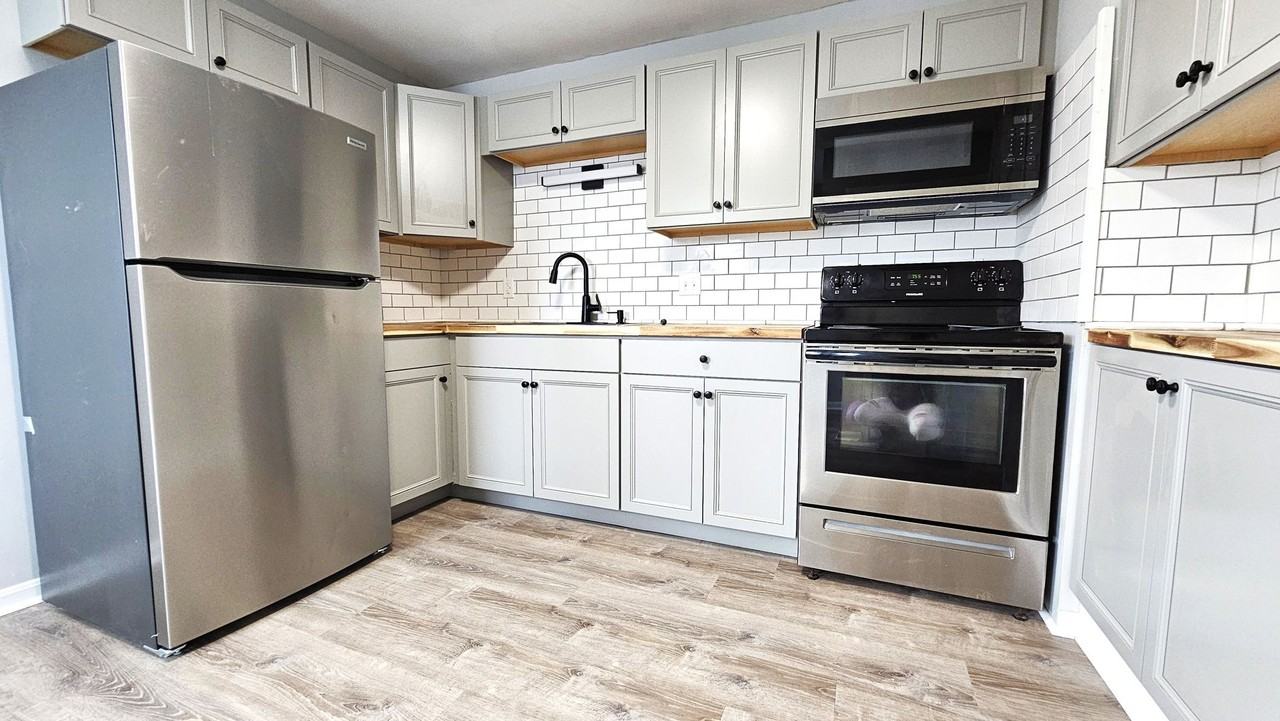 158 Main Street - Photo 7 of 14