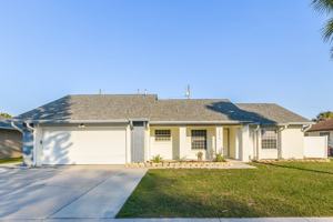 featured image of 12019 Uracus St