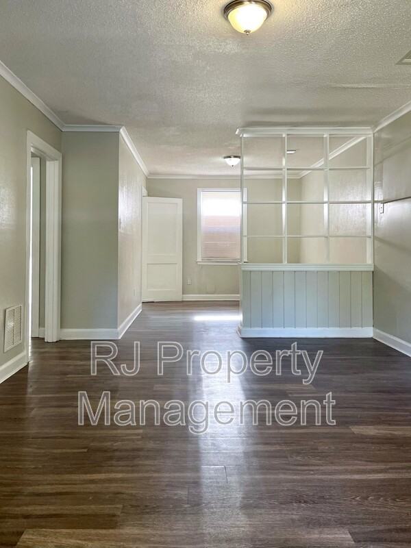 809 Juliet Ave - Photo 2 of 16