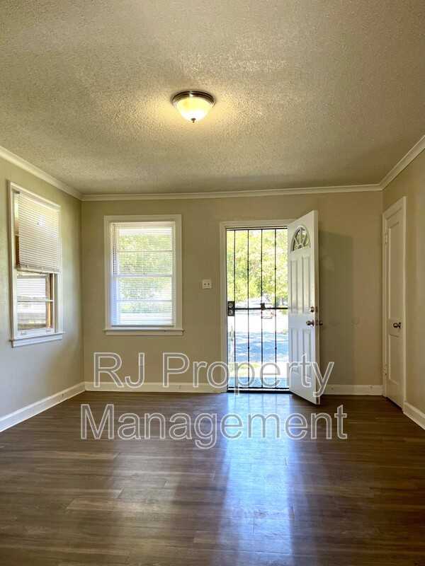 809 Juliet Ave - Photo 3 of 16