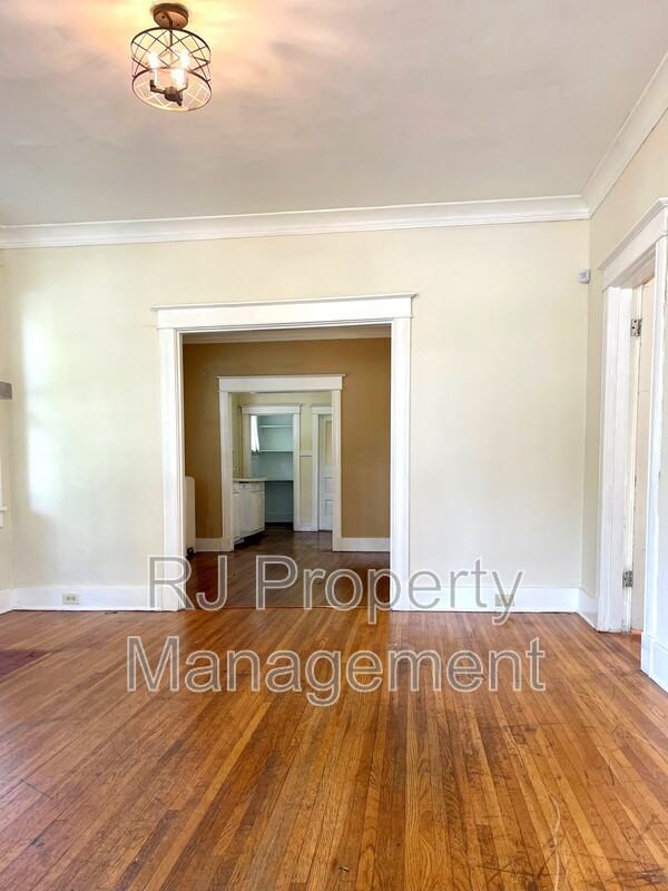 1572 Tutwiler Ave - Photo 4 of 19