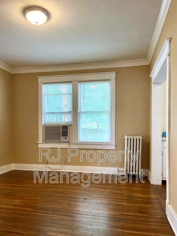 1572 Tutwiler Ave - Photo 6 of 19