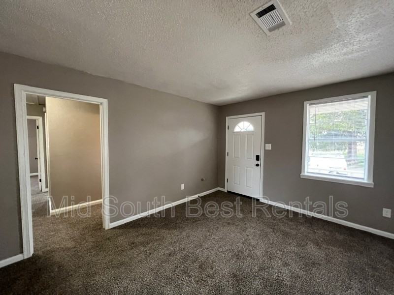 1982 Belmar St - Photo 2 of 8