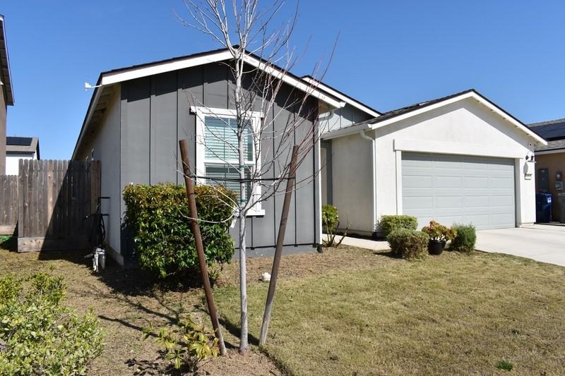 671 Keenan Ct - Photo 3 of 32