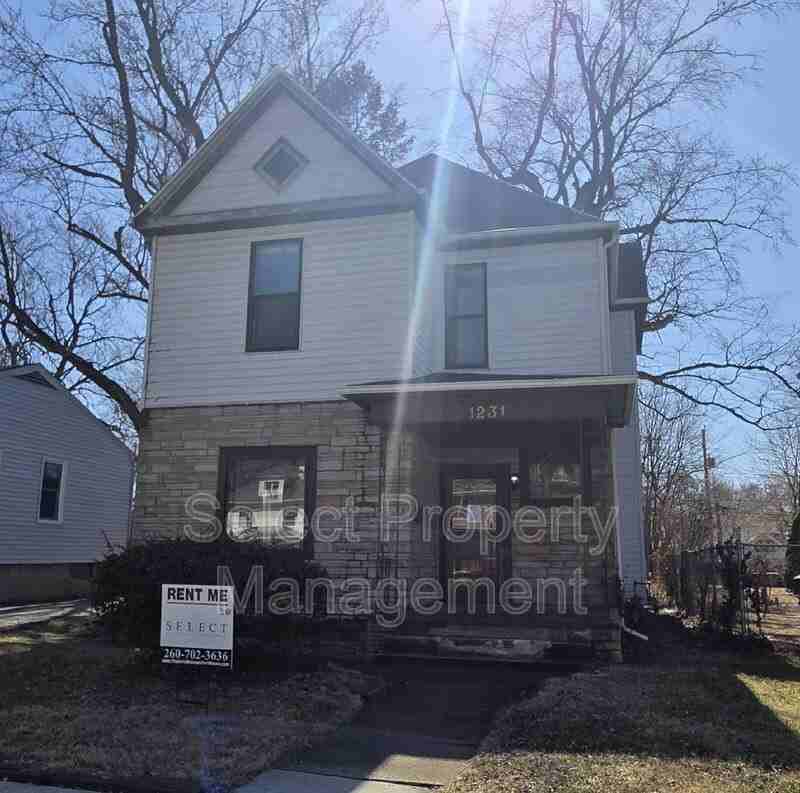 1231 Park Ave - Photo 2 of 32