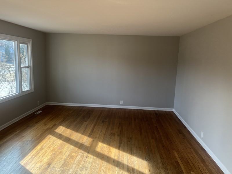 16 Thrush Rd - Photo 2 of 9