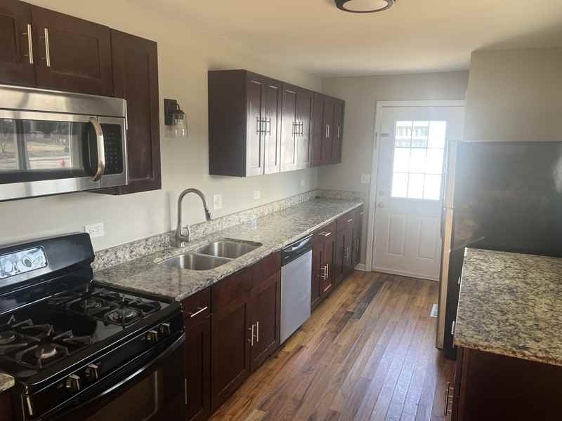 16 Thrush Rd - Photo 3 of 9