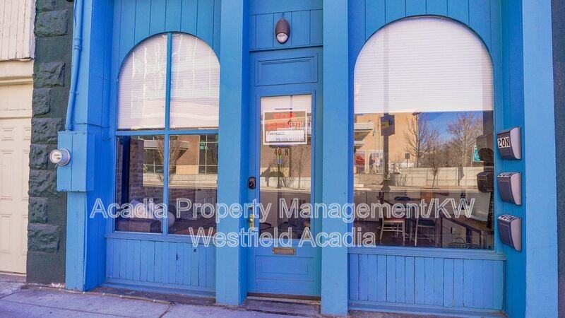 40 N Freedom Blvd - Photo 2 of 48